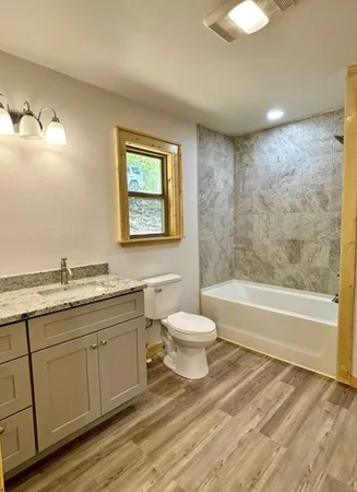 $429,000 | 39 Moon Howler Drive, Murphy, NC 28906