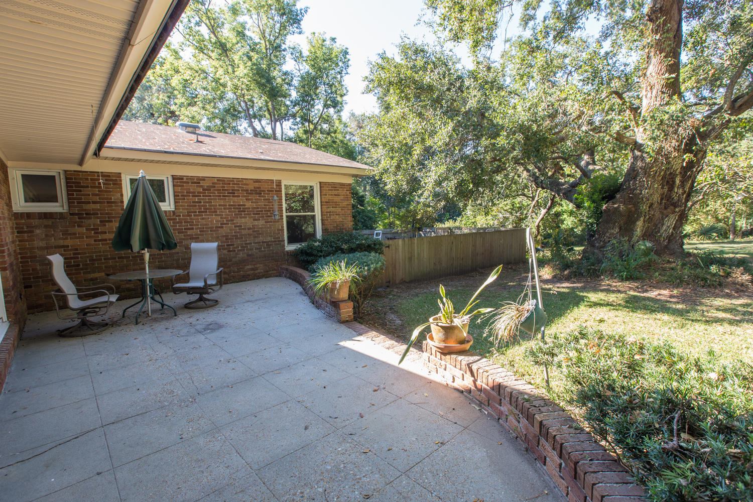 751 Woodward Road Charleston, SC 29407 - Photo 16 of 24 751 Woodward-17