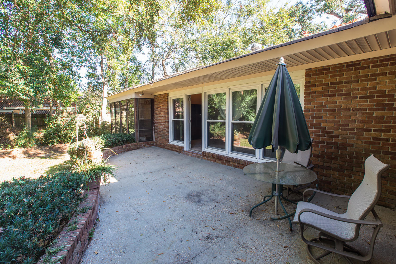 751 Woodward Road Charleston, SC 29407 - Photo 17 of 24 751 Woodward-18