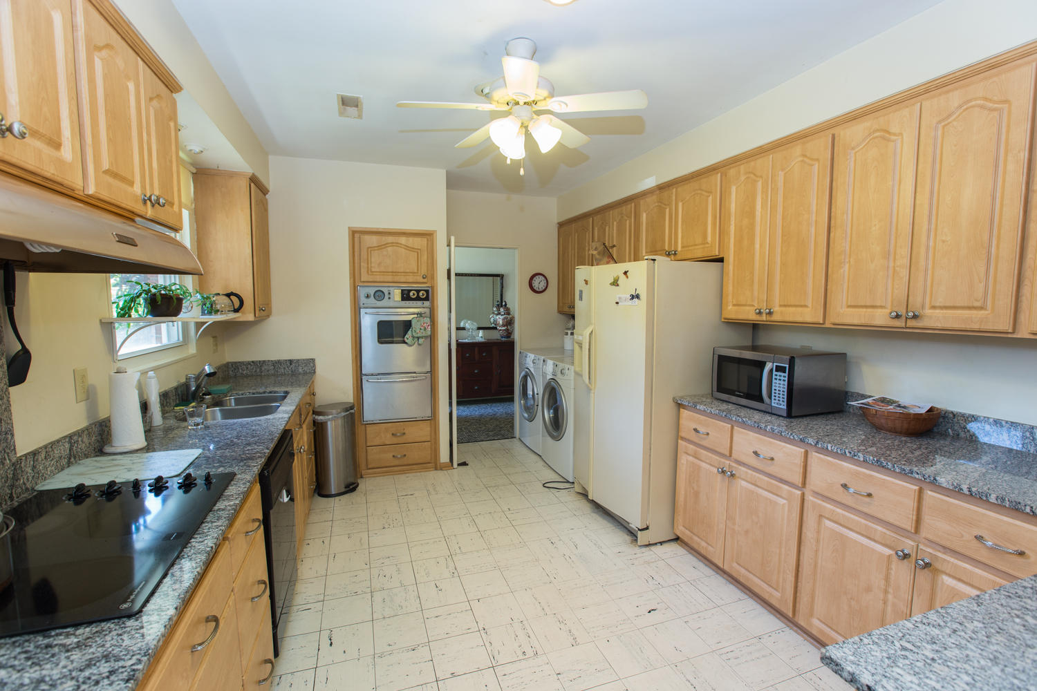 751 Woodward Road Charleston, SC 29407 - Photo 5 of 24 751 Woodward-6