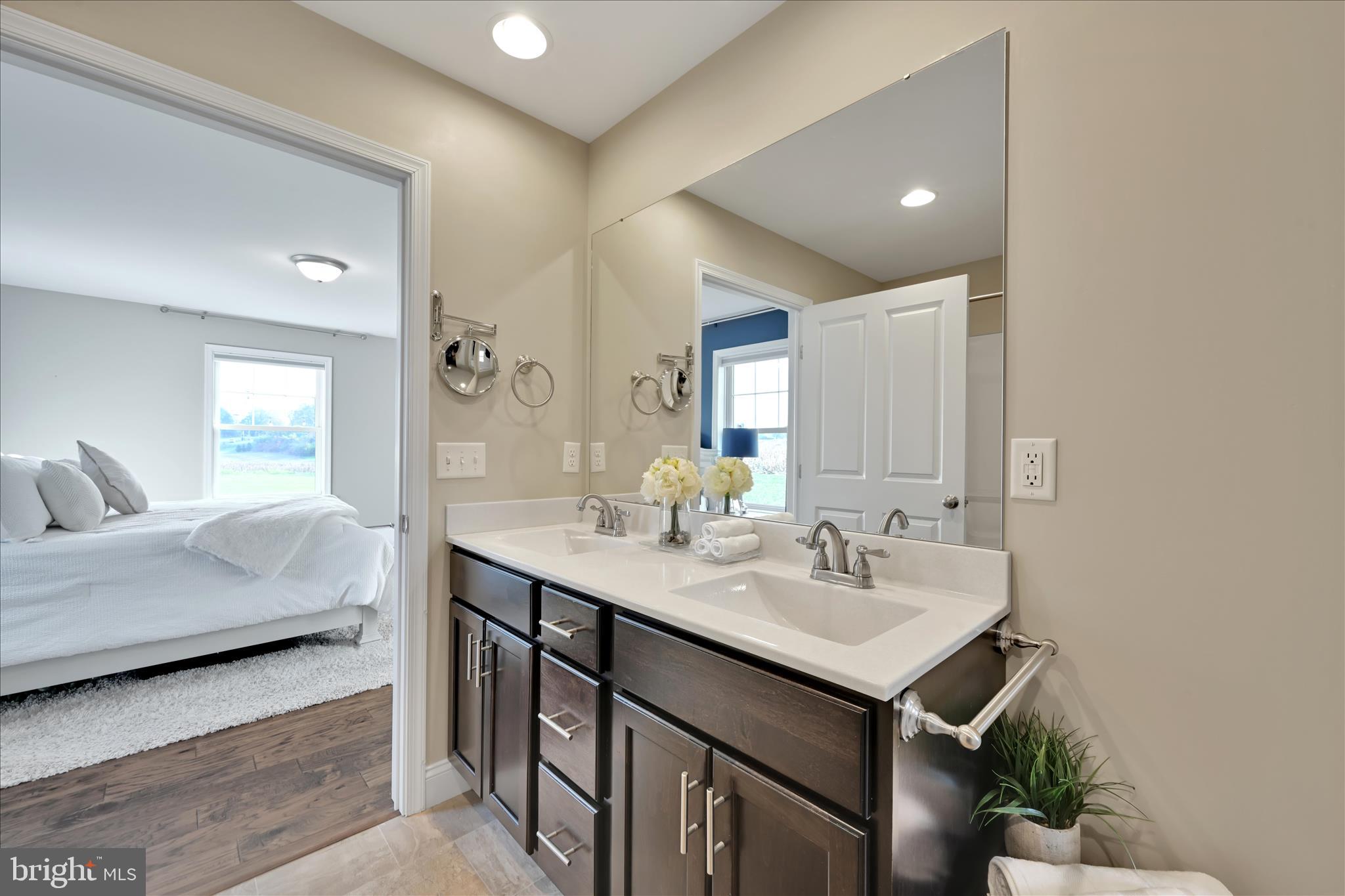 495 South Mill Street Lebanon, PA 17042 - Photo 25 of 54 a en suite bathroom with a sink and a mirror