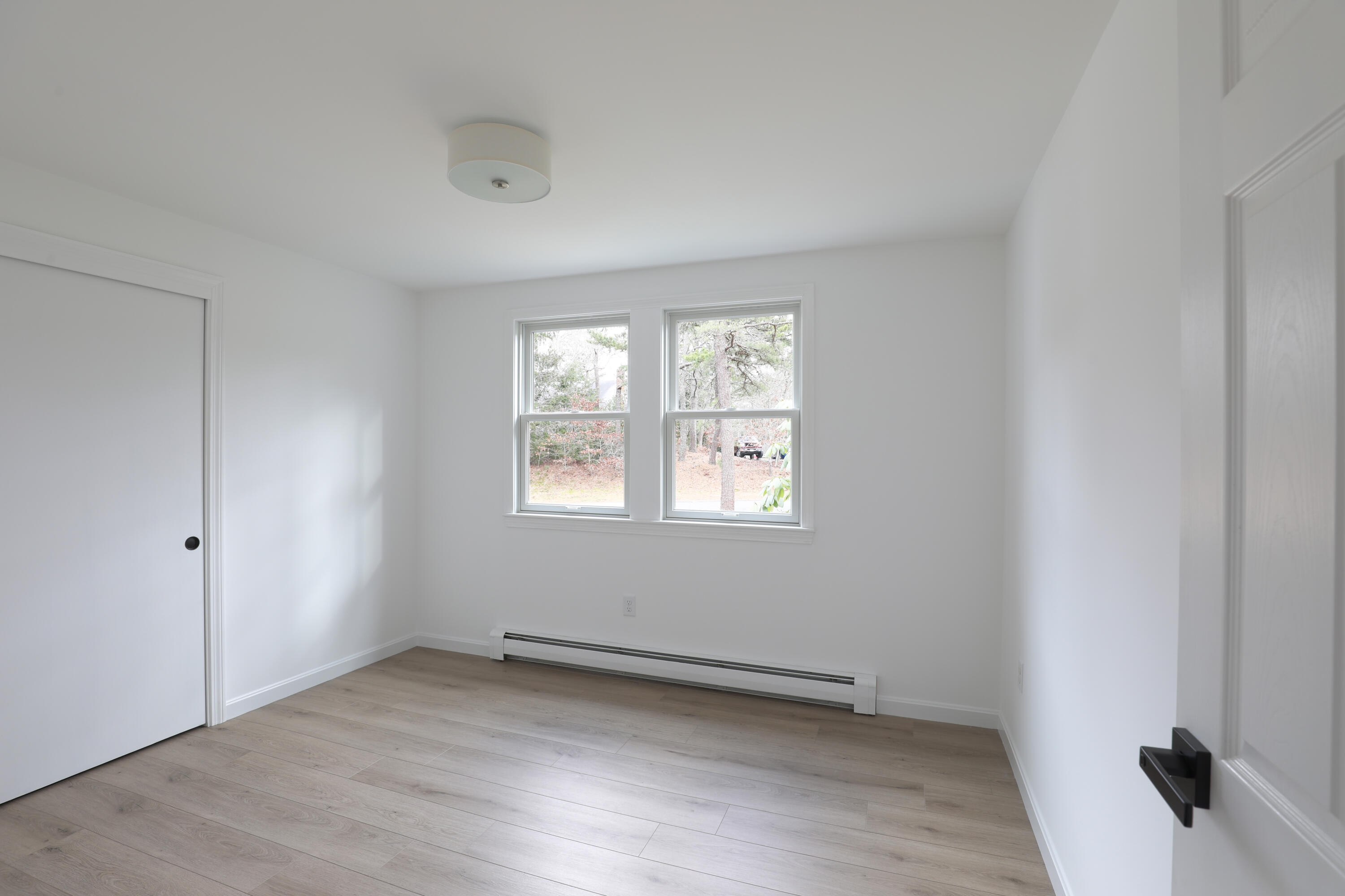38 Pine Orchard Road Harwich, MA 02645 - Photo 15 of 23 38_Pine_Orchard_Bed3_01112024