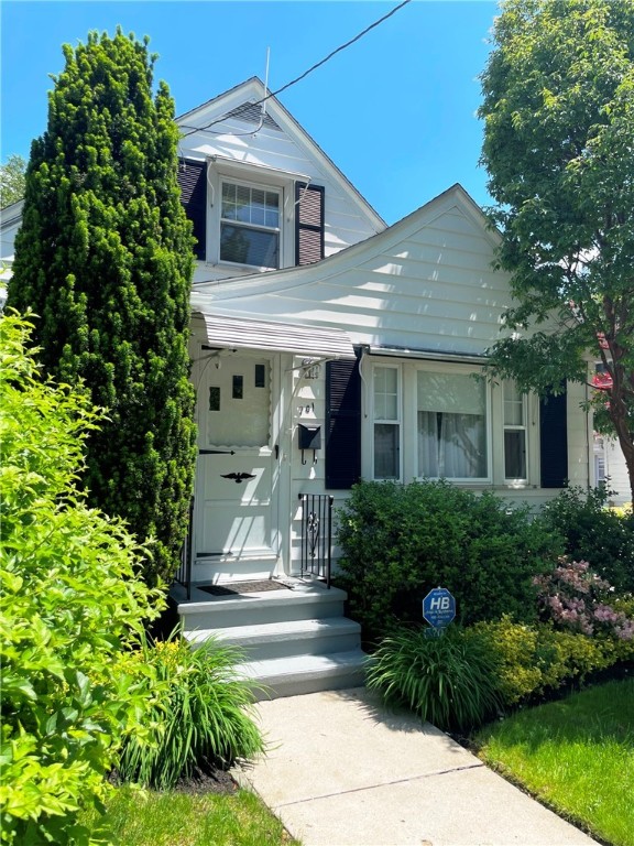 201 Sisson Street Providence, RI 02909 - Photo 1 of 28 Gallery Image 1