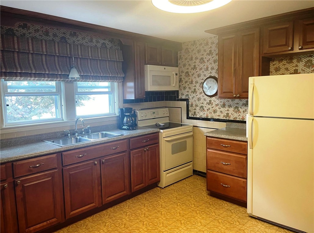 201 Sisson Street Providence, RI 02909 - Photo 9 of 28 Gallery Image 9