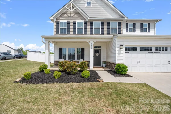 $3,200 | 1636 Tundra Lane, Denver, NC 28037