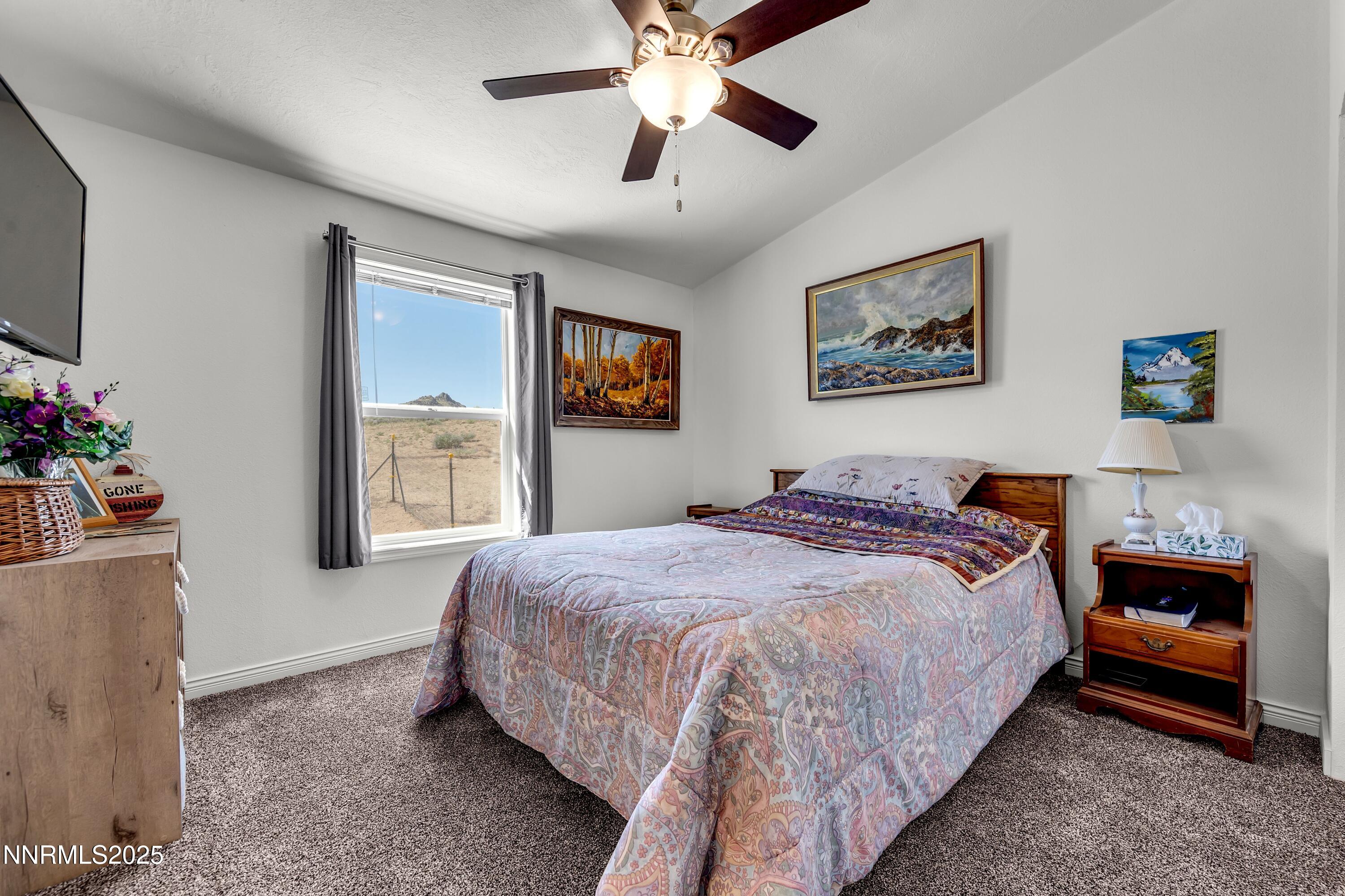 105 Arabian Way Reno, NV 89508 - Photo 20 of 37 2nd Primary Bedroom