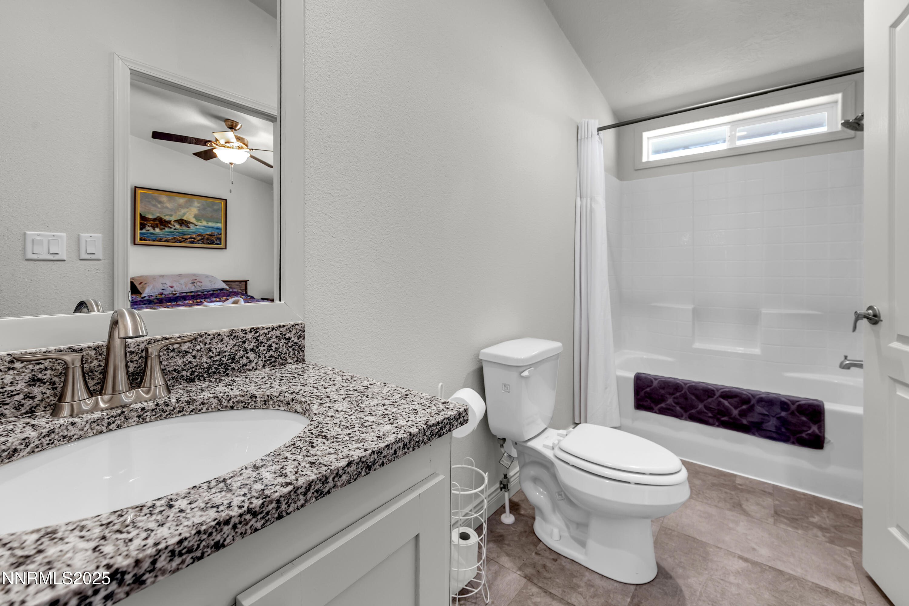 105 Arabian Way Reno, NV 89508 - Photo 22 of 37 2nd Primary Bathroom