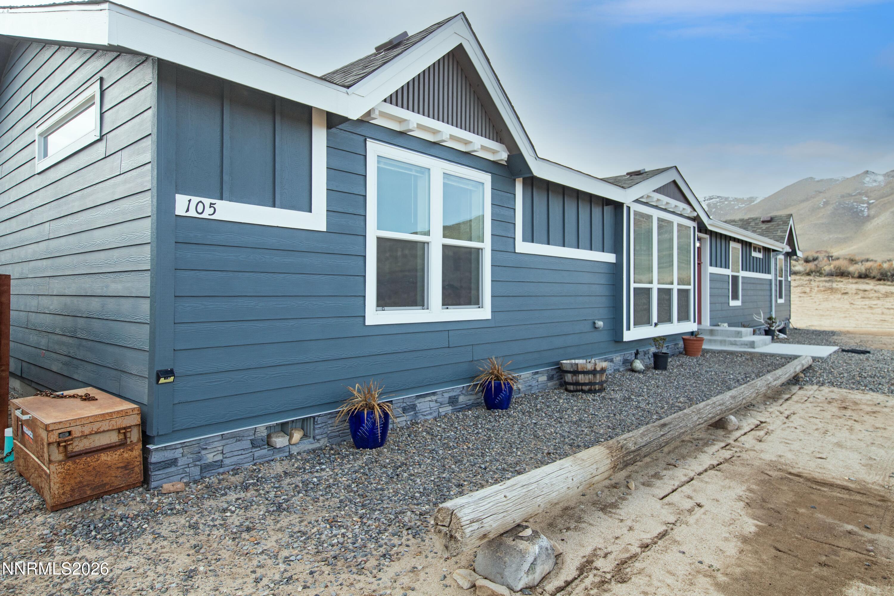 105 Arabian Way Reno, NV 89508 - Photo 3 of 40 Front