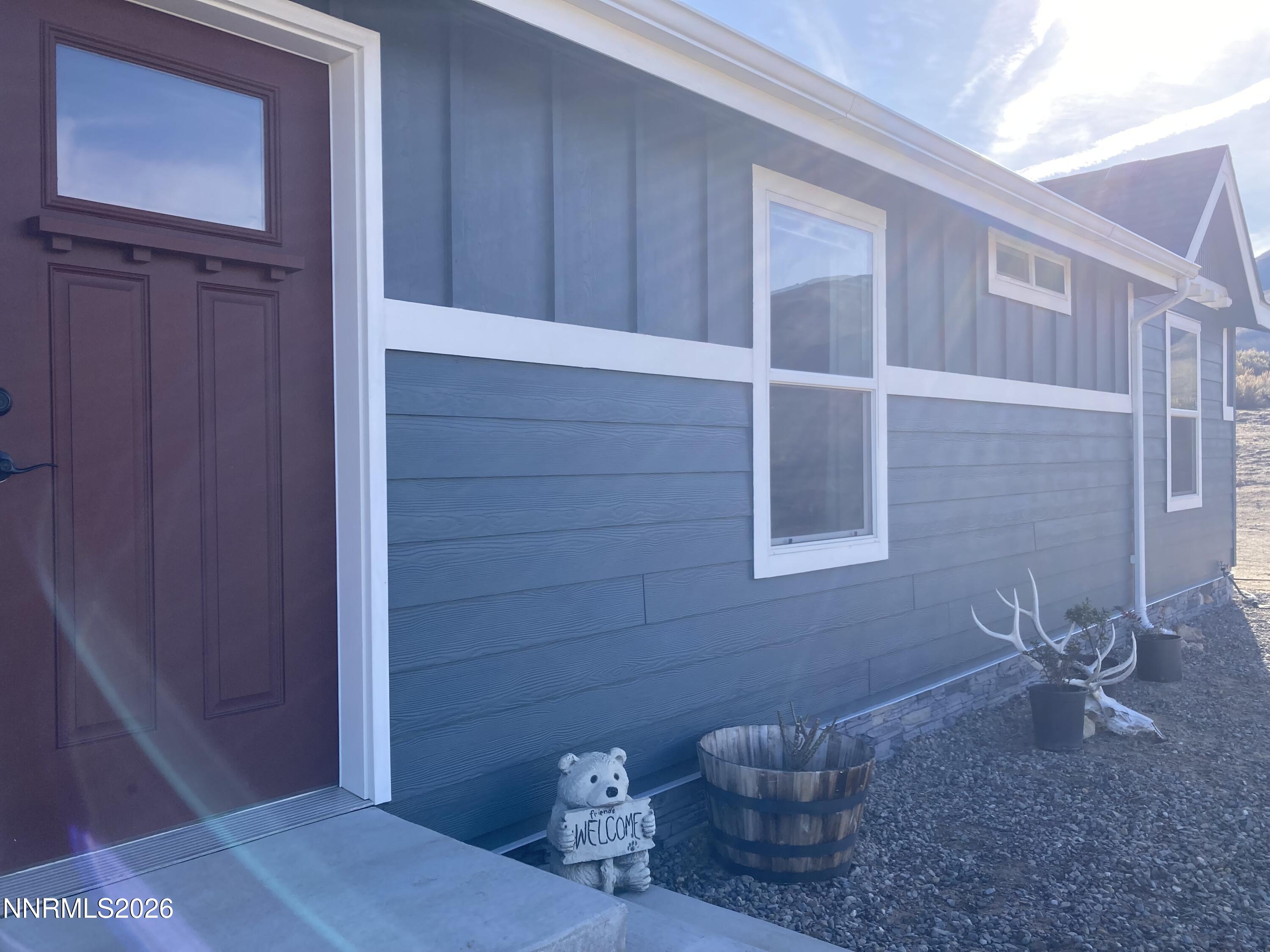 105 Arabian Way Reno, NV 89508 - Photo 3 of 37 Front