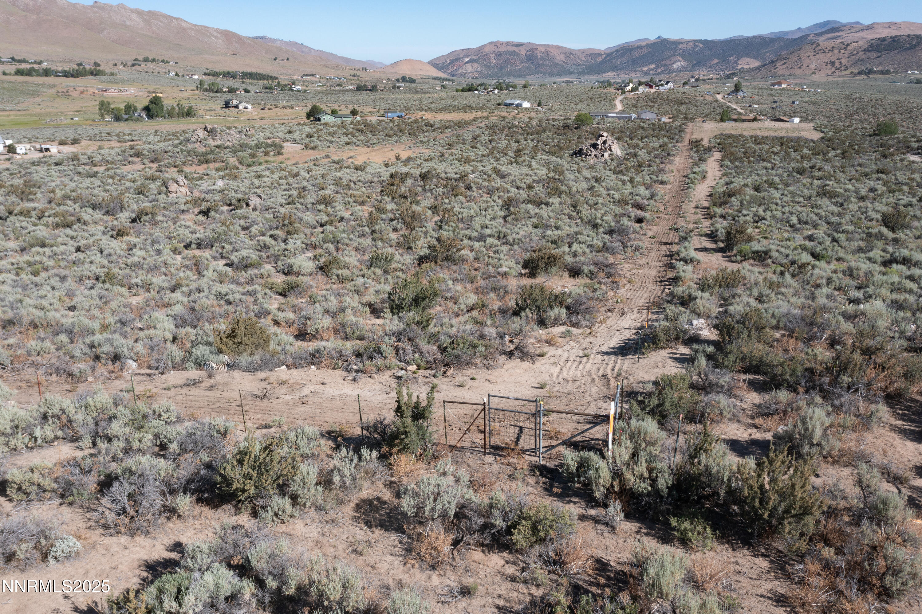 105 Arabian Way Reno, NV 89508 - Photo 36 of 37 Back Gate