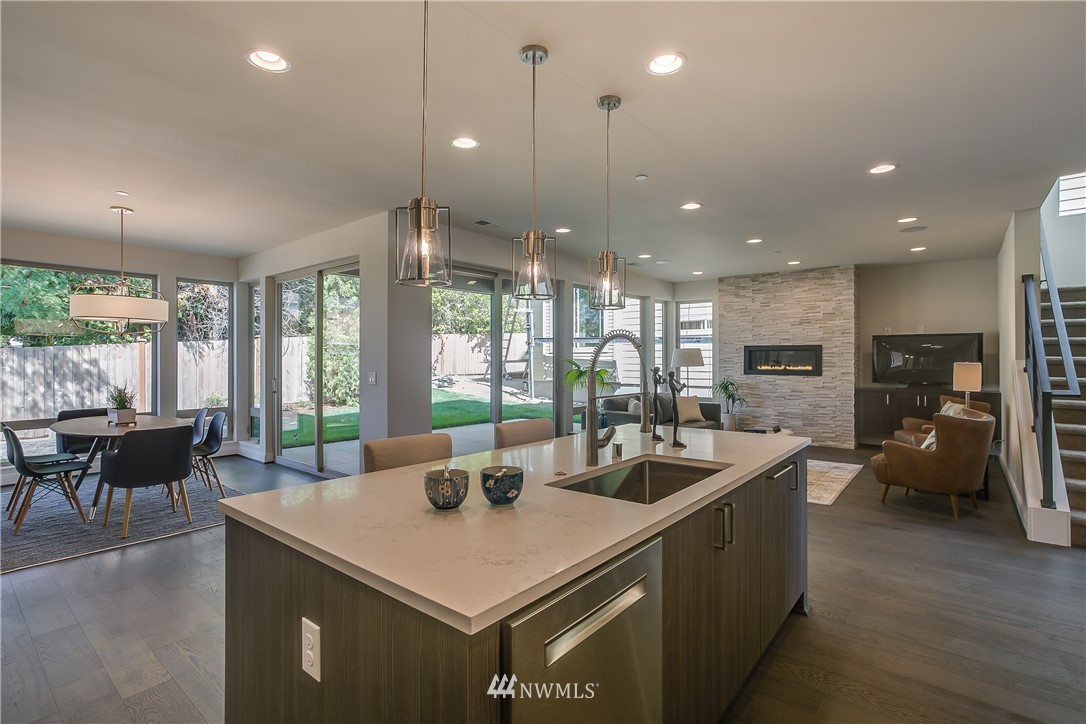 1808 Northeast 13th Street Renton, WA 98056 - Photo 12 of 25