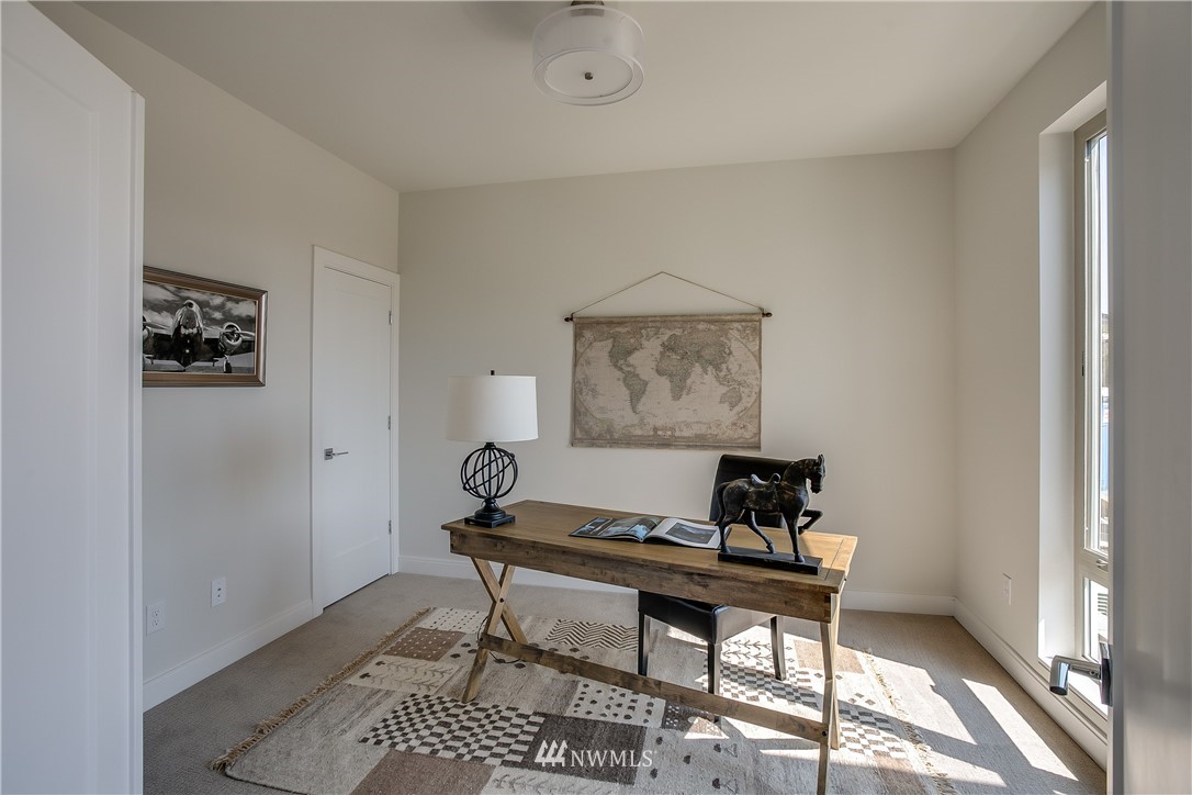 1808 Northeast 13th Street Renton, WA 98056 - Photo 15 of 25