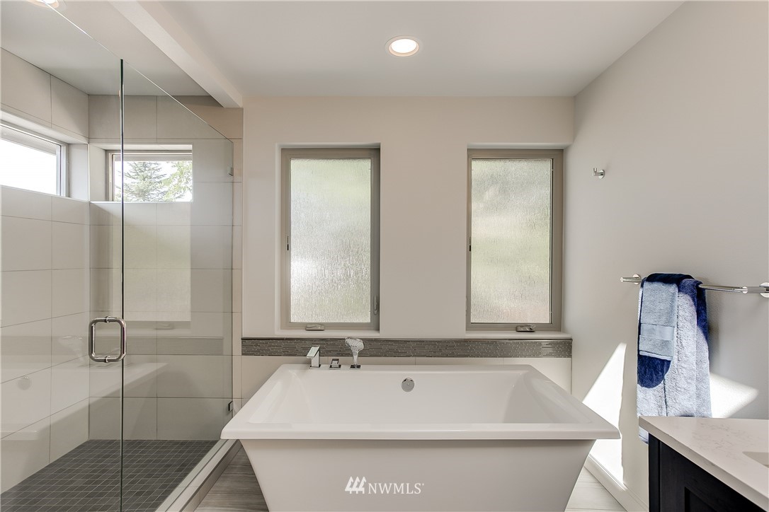 1808 Northeast 13th Street Renton, WA 98056 - Photo 19 of 25