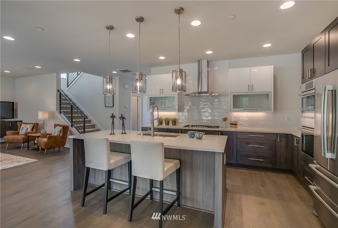 1808 Northeast 13th Street Renton, WA 98056 - Photo 8 of 25