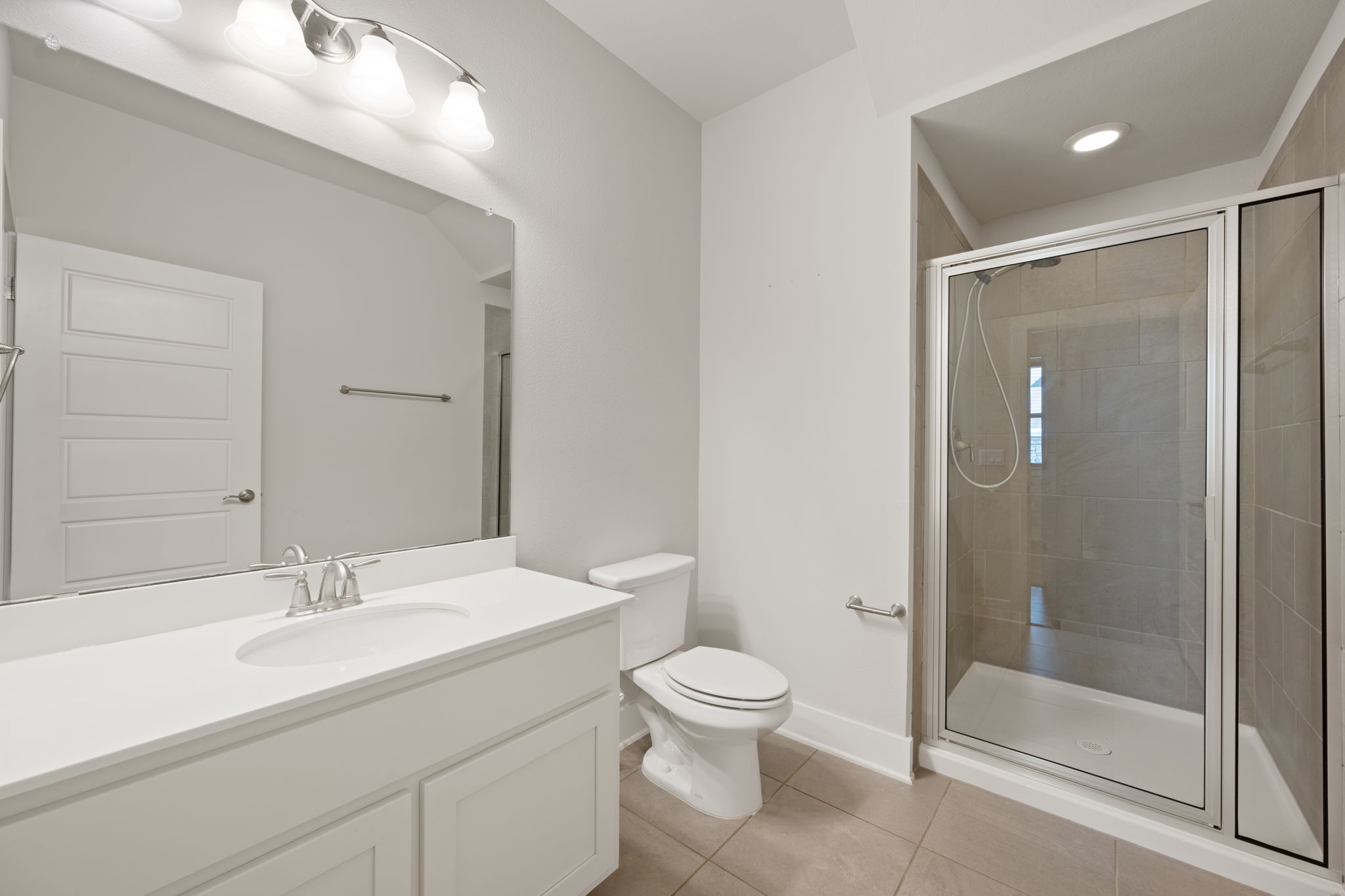 13800 Lyndhurst Street, Unit 326 Austin, TX 78717 - Photo 18 of 39 a bathroom with a sink toilet and shower