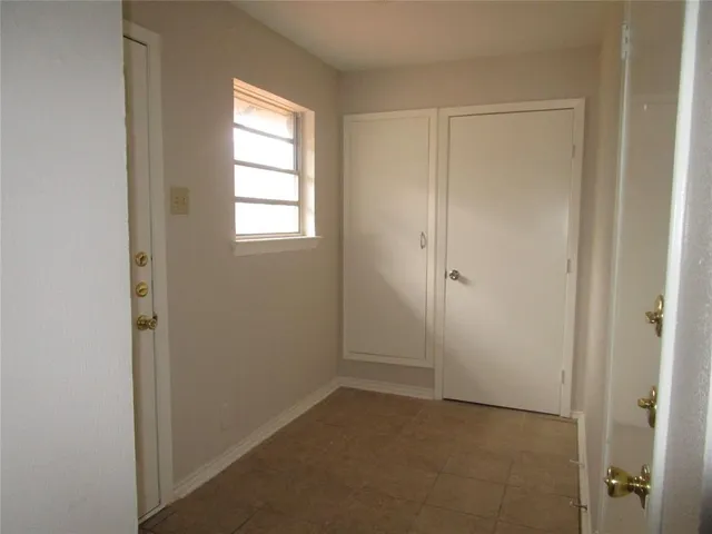 $2,550 | 7128 Clemson Drive, Dallas, TX 75214