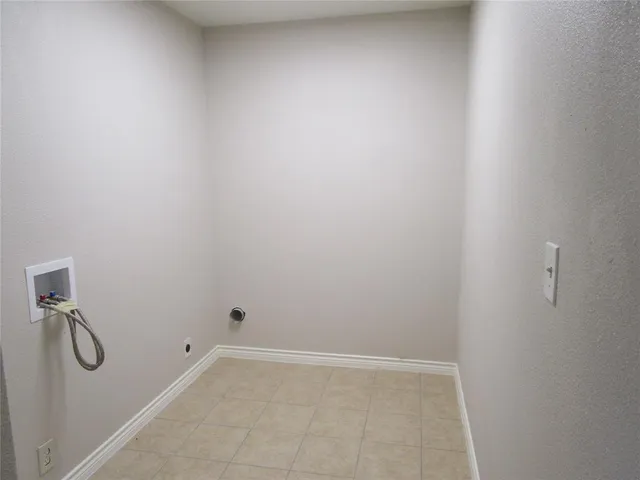 $2,550 | 7128 Clemson Drive, Dallas, TX 75214