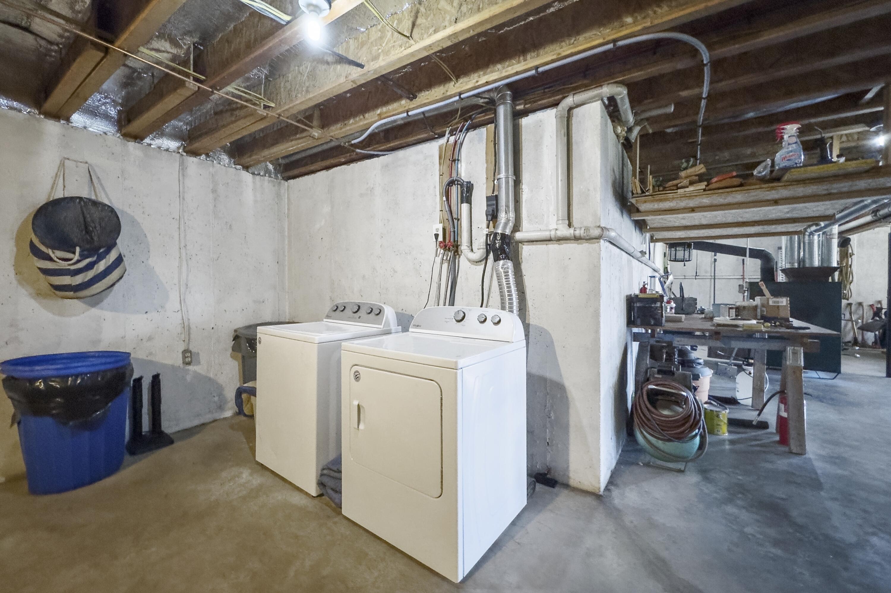 136 Waldoboro Road Washington, ME 04574 - Photo 49 of 58 Washer & Dryer