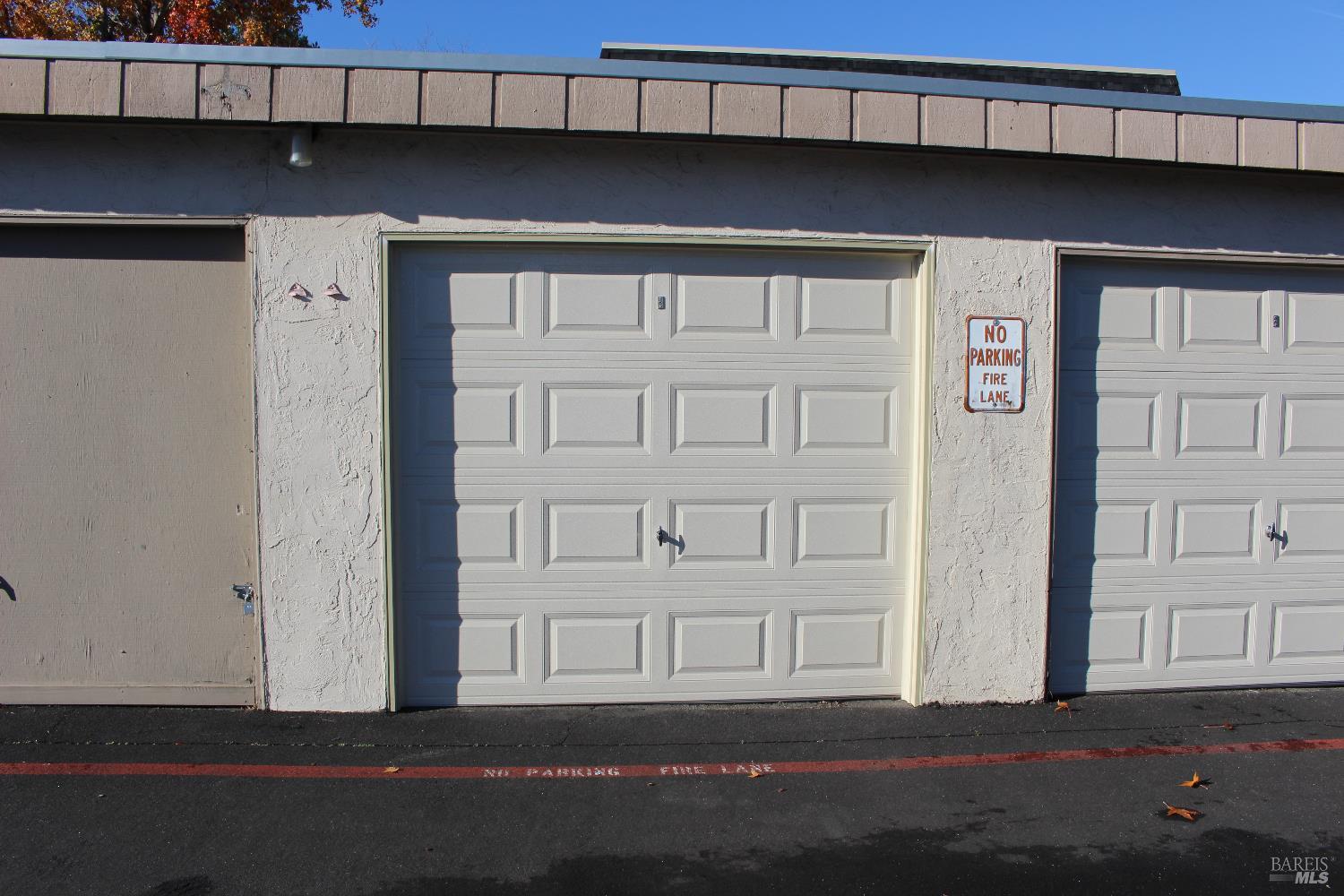 1347 Southwest Boulevard, Unit F Rohnert Park, CA 94928 - Photo 15 of 22 a view of a car garage
