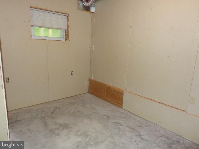 173 Stanford Road Hagerstown, MD 21742 - Photo 15 of 21 Basement drywalled Room