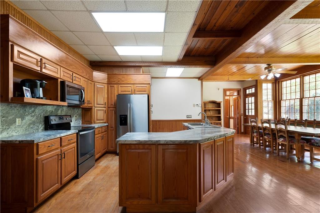 281 Highway 293 Cartersville, GA 30120 - Photo 51 of 97