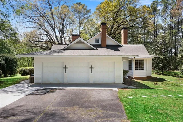 $1,100,000 | 281 Highway 293, Cartersville, GA 30120