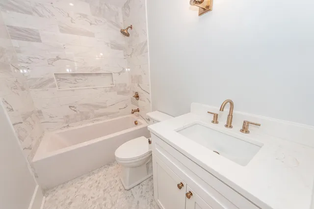 $9,000 | 2404 Waterway Boulevard, Isle of Palms, SC 29451