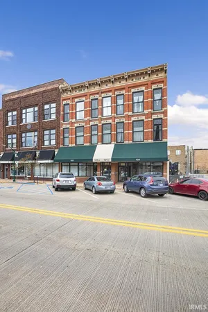 $795,000 | 121 South Main Street, Elkhart, IN 46516