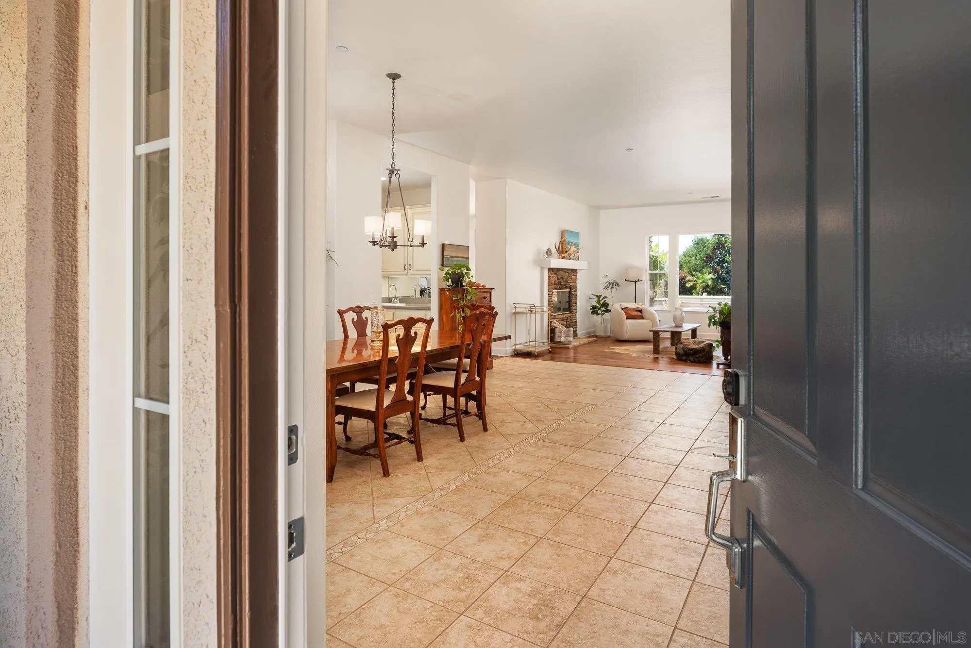 424 Sky Mesa Road Alpine, CA 91901 - Photo 12 of 75 a view of a dining room with furniture