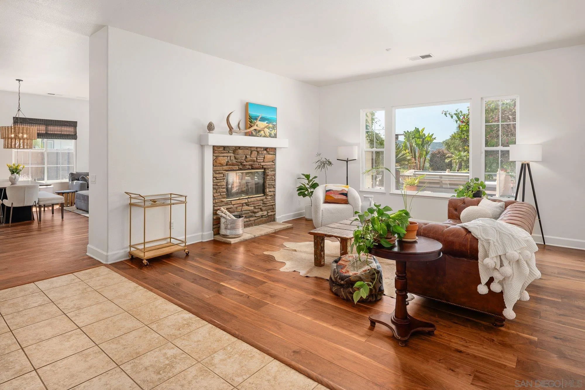 424 Sky Mesa Road Alpine, CA 91901 - Photo 15 of 75 a living room with furniture and a wooden floor