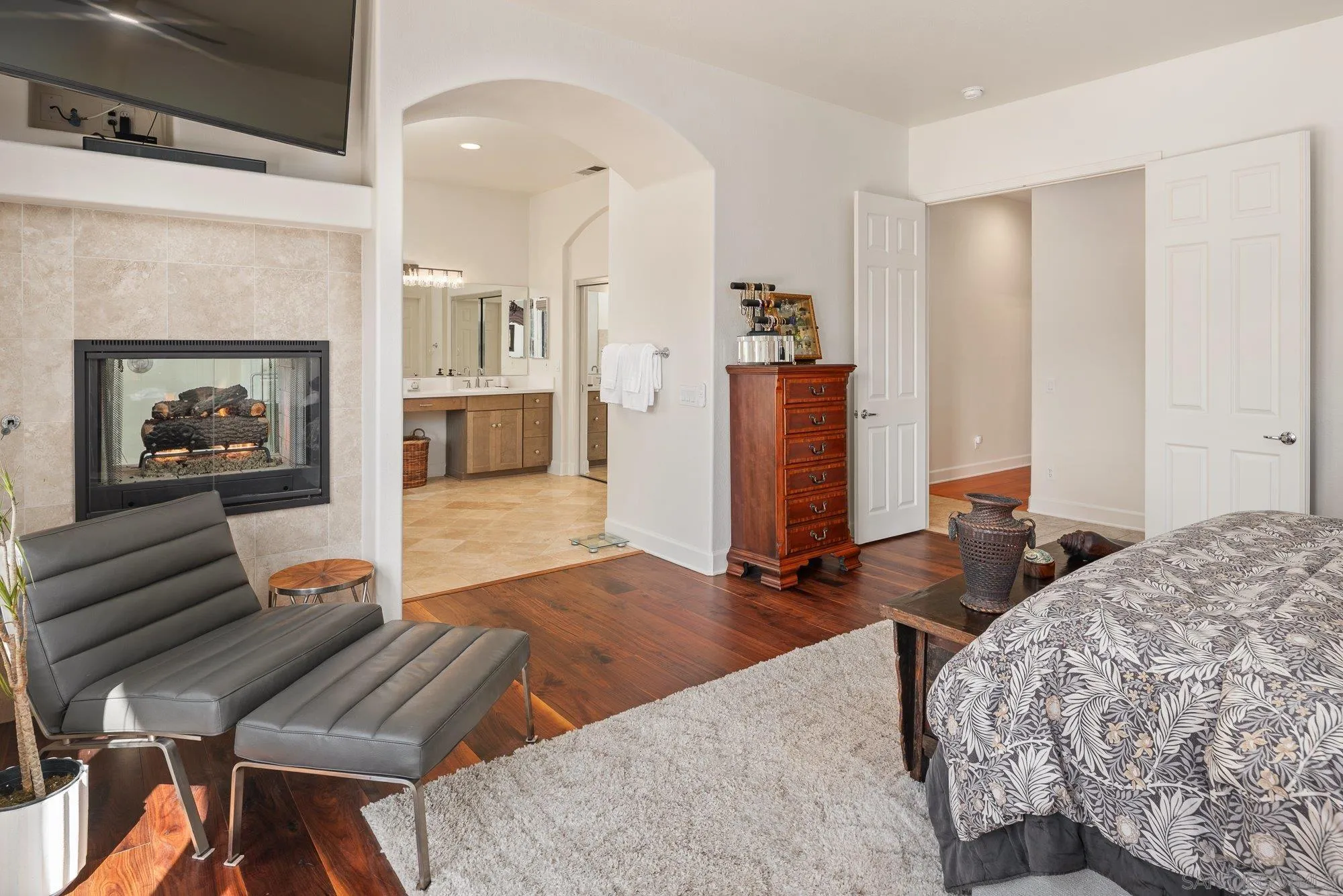 424 Sky Mesa Road Alpine, CA 91901 - Photo 35 of 75 a bedroom with furniture and a fireplace