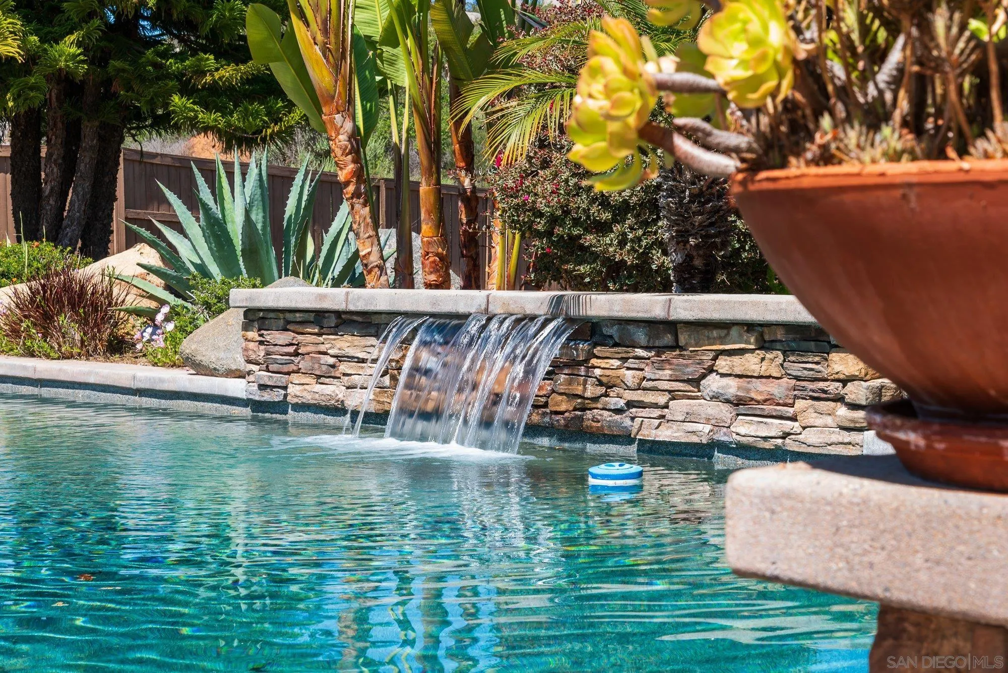 424 Sky Mesa Road Alpine, CA 91901 - Photo 61 of 75 a view of swimming pool with a yard