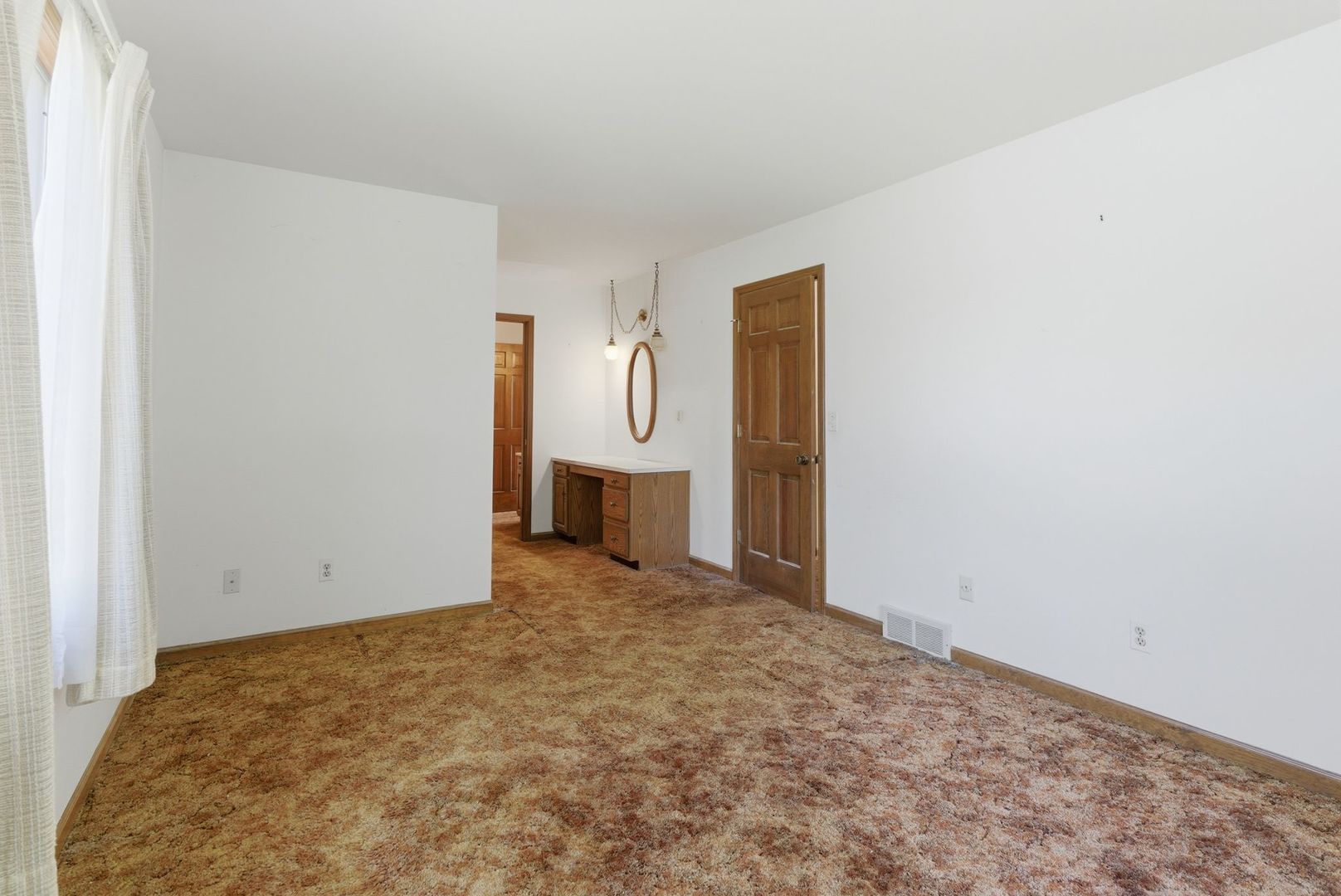 1356 Fifth Street Montgomery, IL 60538 - Photo 11 of 32 a view of an empty room