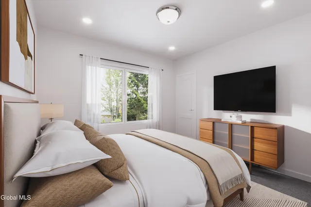 $419,900 | 25 Laura Lane, Ravena, NY 12143