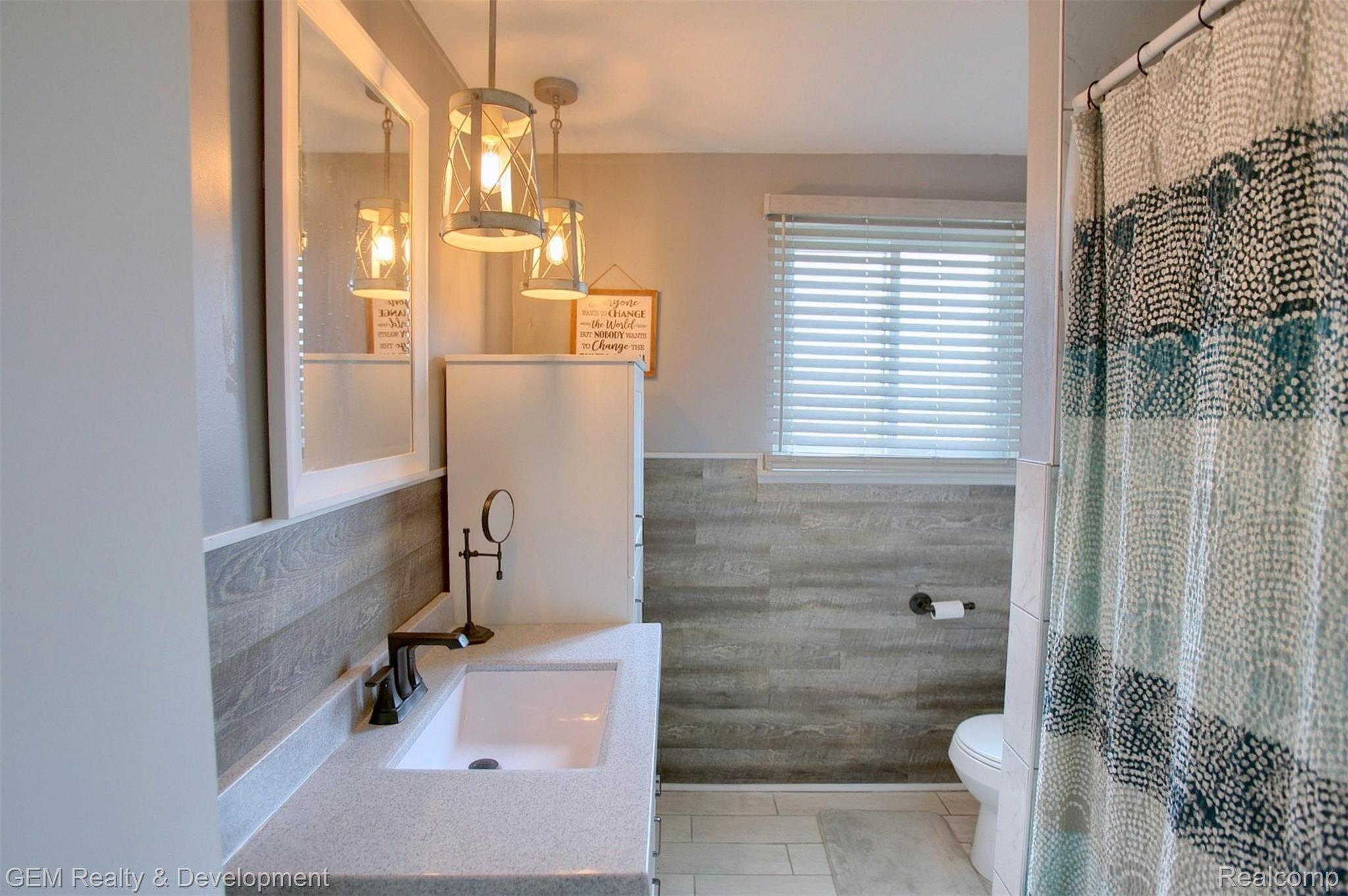 22434 Tuck Road Farmington, MI 48336 - Photo 13 of 24 20.jpg