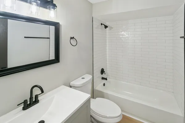 $297,700 | 823 Bradoc Street, Chicago Heights, IL 60411