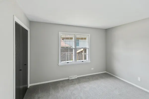 $297,700 | 823 Bradoc Street, Chicago Heights, IL 60411