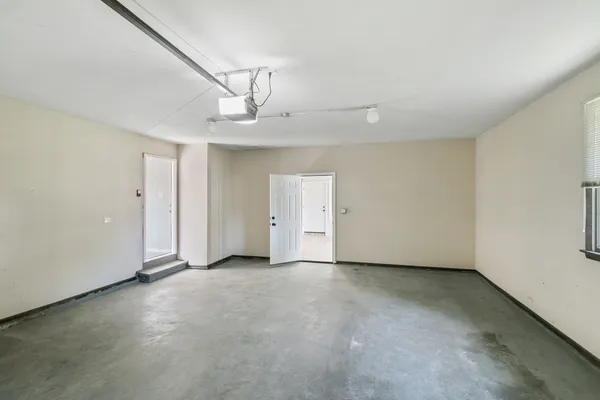 $297,700 | 823 Bradoc Street, Chicago Heights, IL 60411