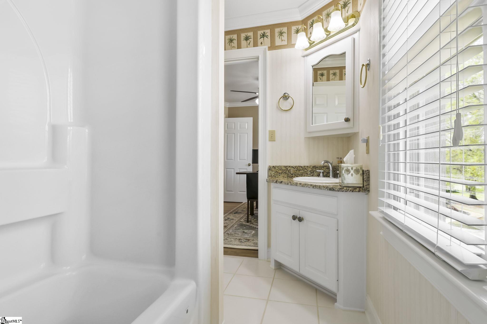 132 Indigo Court Greer, SC 29651 - Photo 29 of 47