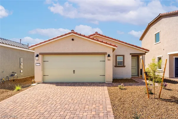 $399,900 | 6760 High Cascade Avenue, Las Vegas, NV 89156