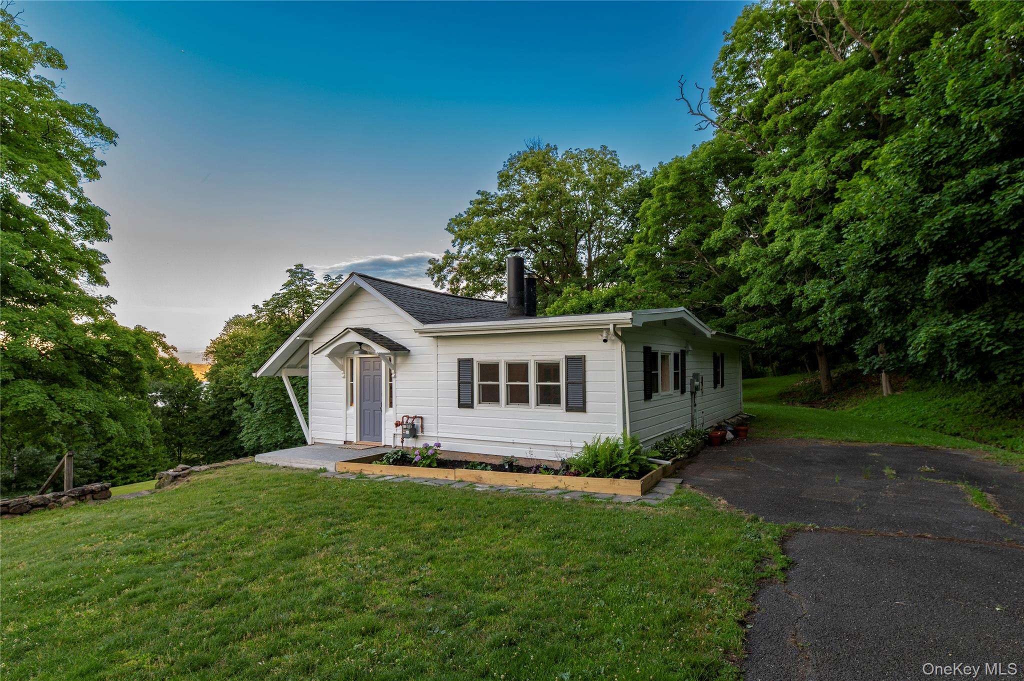 34 Old Mountain Road Nyack, NY 10960 - Photo 40 of 47 One bedroom cottage