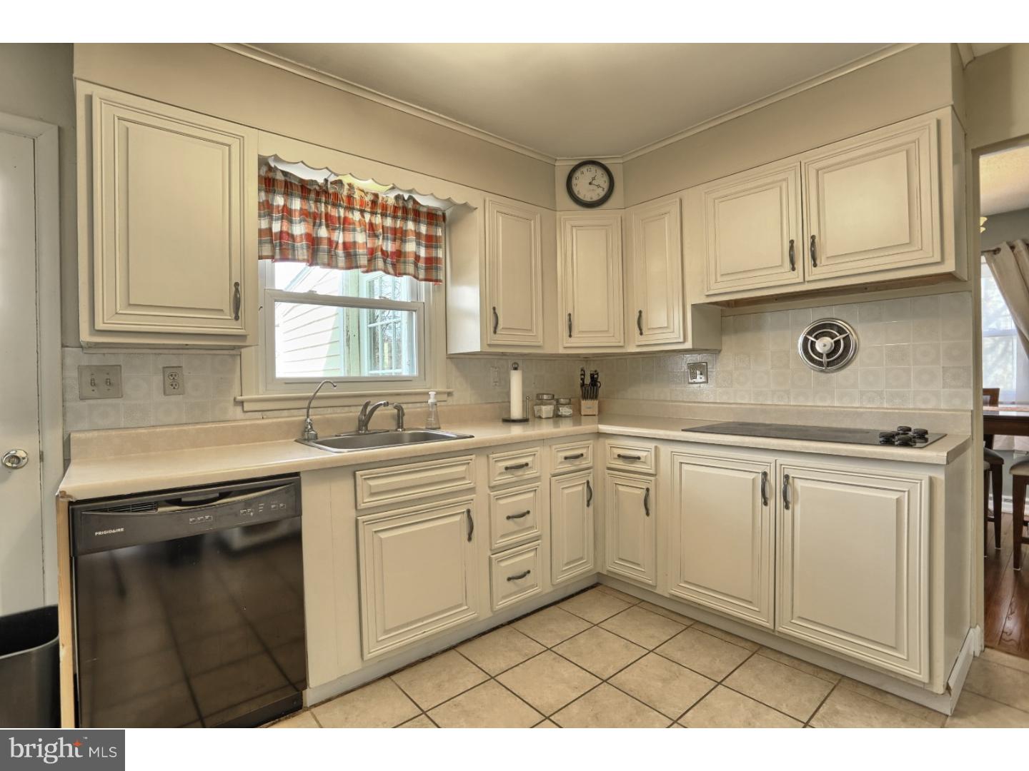 3013 Curtis Road Reading, PA 19608 - Photo 13 of 25