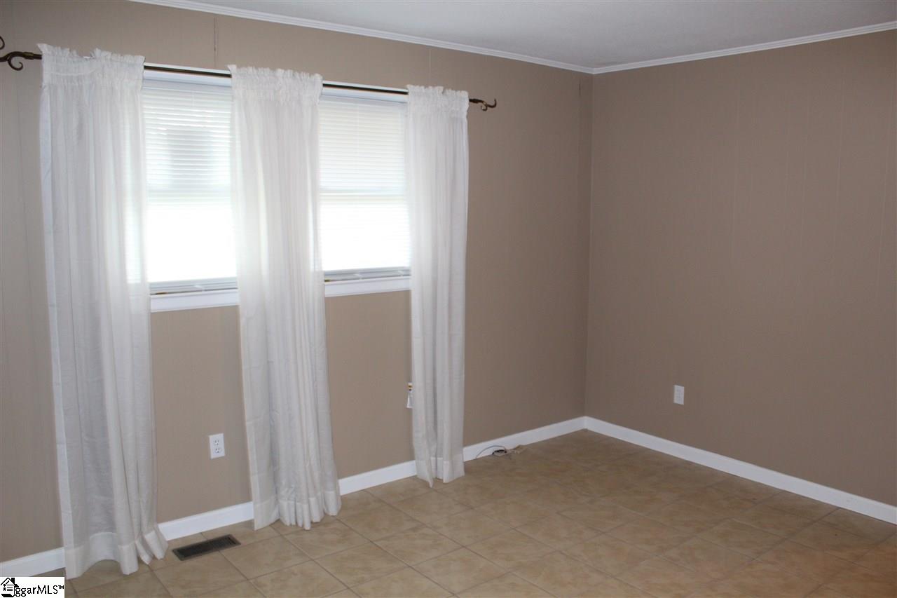 508 State Rd S-4-106 Iva, SC 29655 - Photo 5 of 11