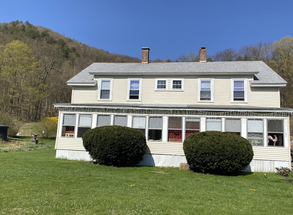 1107 Huntington Road Russell, MA 01071 - Photo 1 of 33