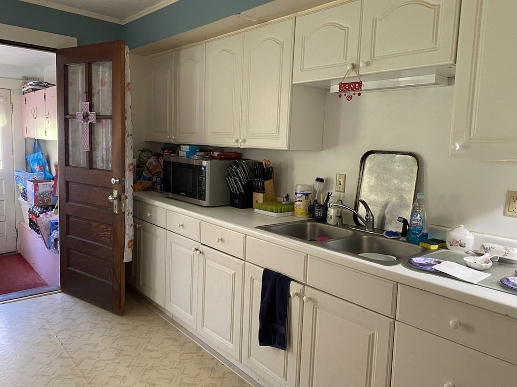 1107 Huntington Road Russell, MA 01071 - Photo 24 of 33