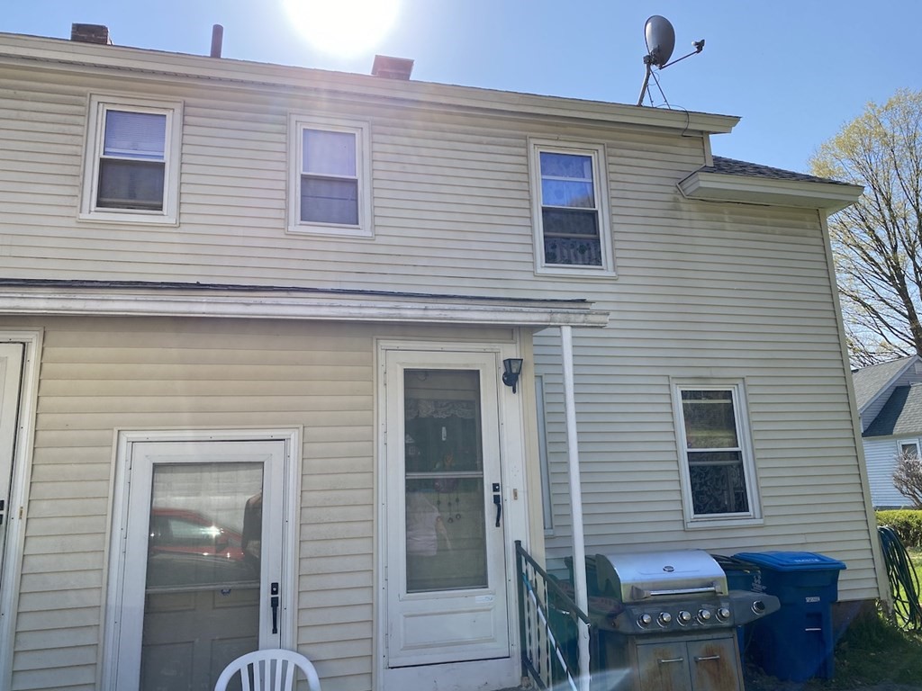 1107 Huntington Road Russell, MA 01071 - Photo 4 of 33
