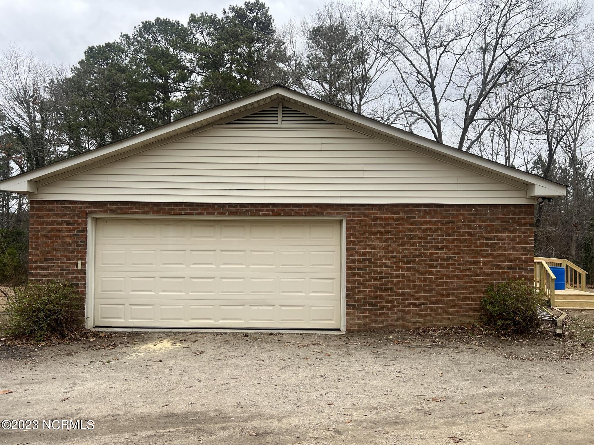 7627 High Road Sims, NC 27880 - Photo 5 of 26 Garage side