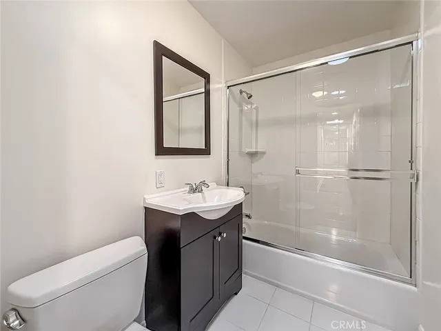 $13,995 | 15452 Varden Street, Sherman Oaks, CA 91403