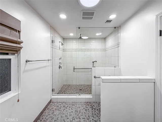 $13,995 | 15452 Varden Street, Sherman Oaks, CA 91403