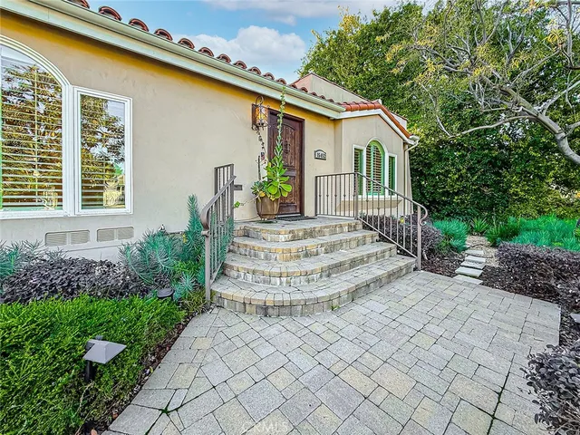 $13,995 | 15452 Varden Street, Sherman Oaks, CA 91403